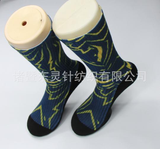 360°数码印花袜 从工厂直供到潮流前线的织袜新势力